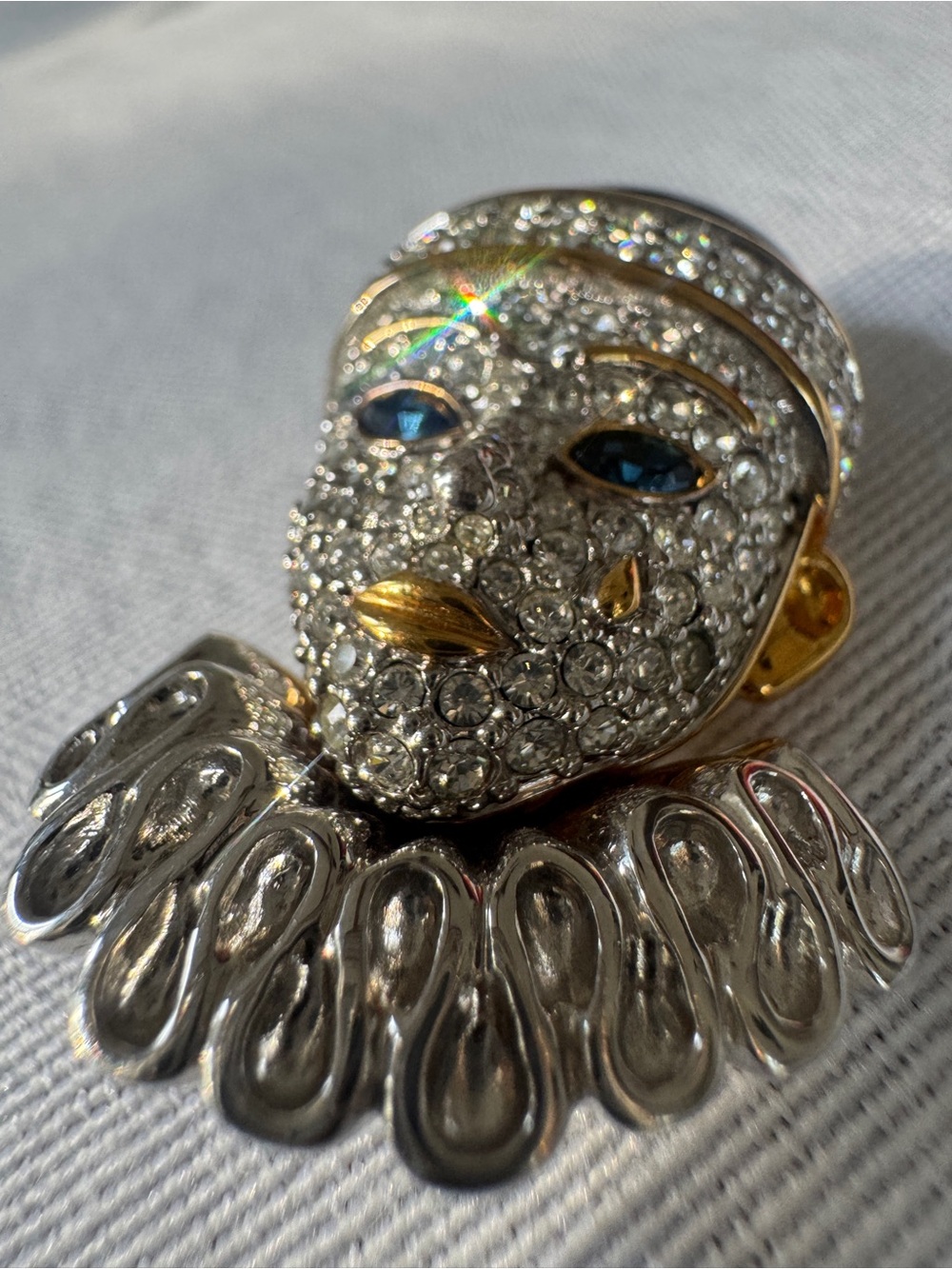 Vintage SWAROVSKI 1999 Pierrot brooch pin